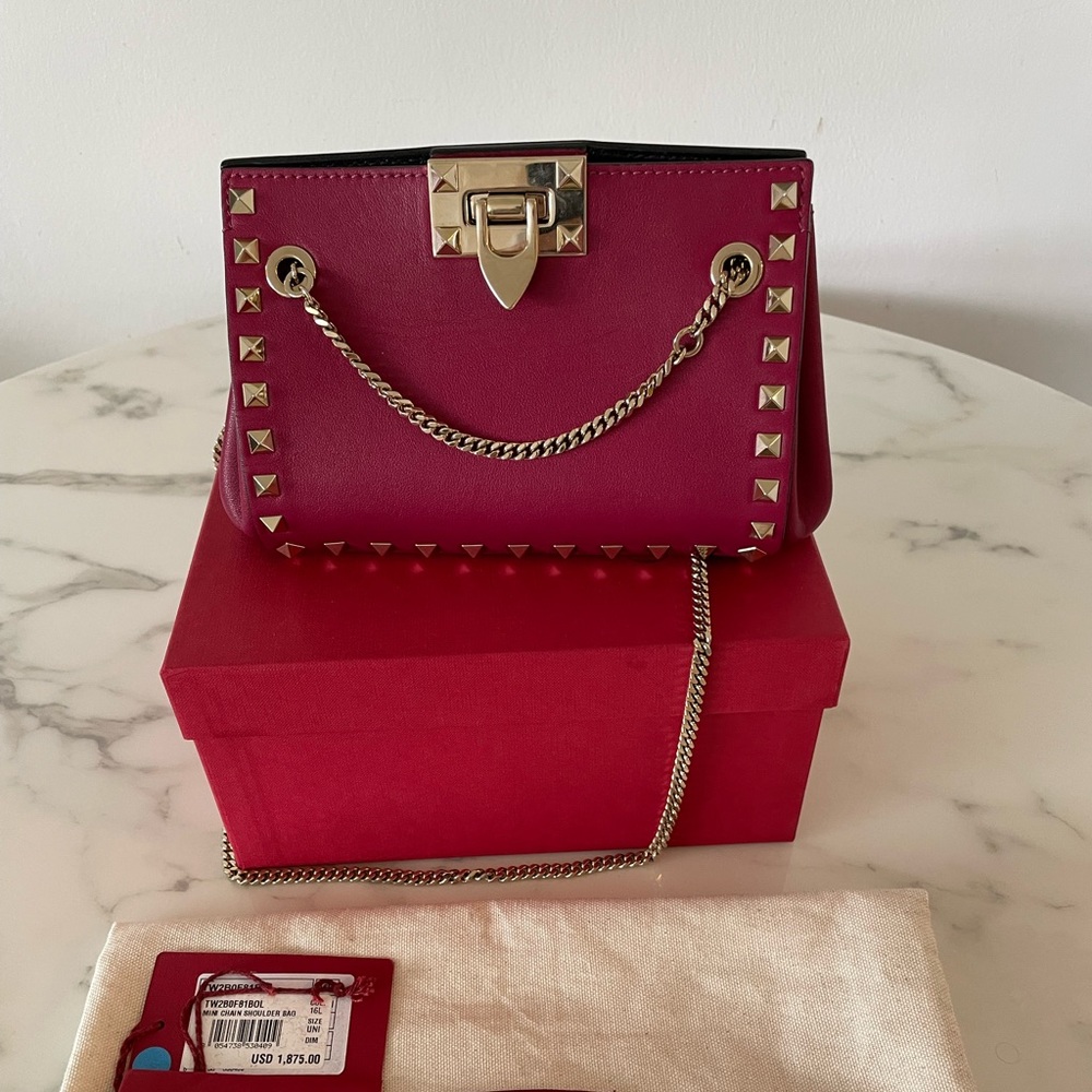 Valentino Garavani Pink Shoulder Bag with Gold Accents